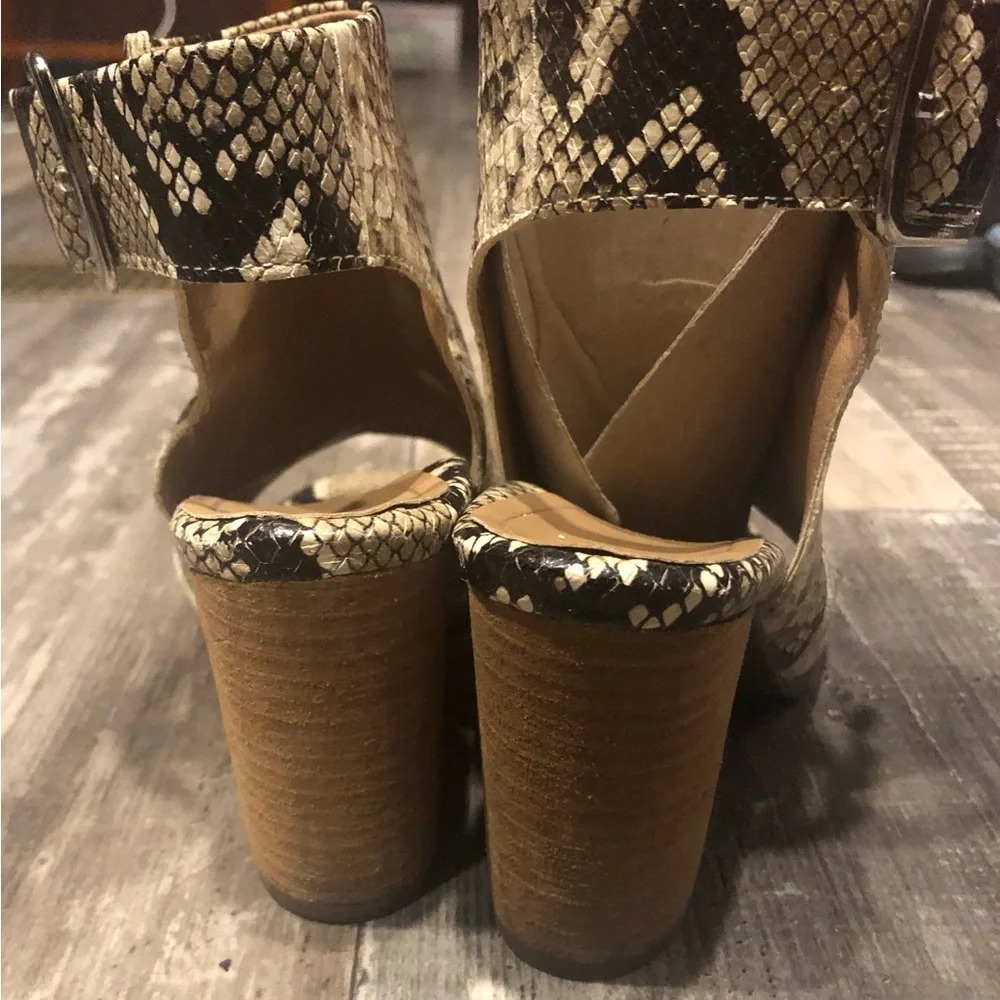 Vionic Perk Blakley Snakeskin Peep Toe Booties
